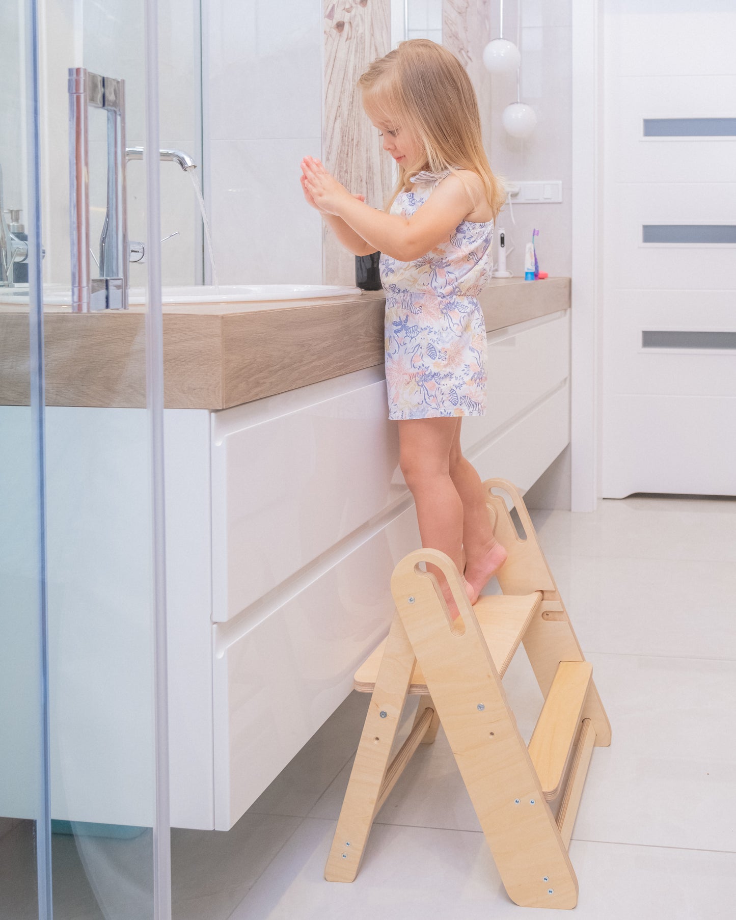 Foldable Birch Plywood Toddler Kitchen Step Stool & Tower
